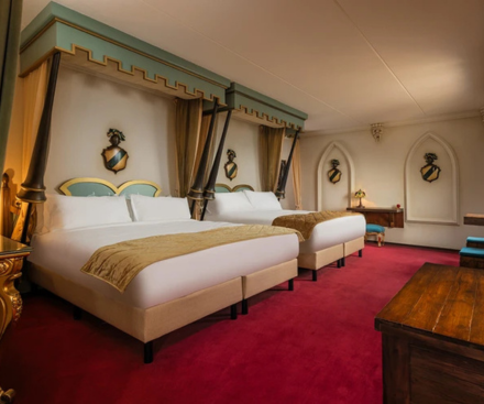 Snow White Suite